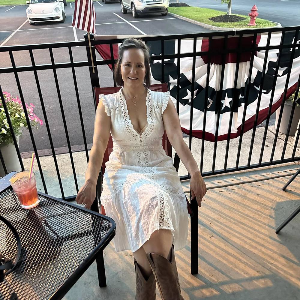 Meet your Posher, Georgia